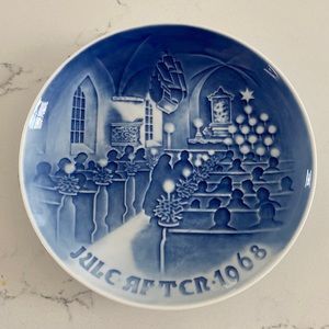 1968 Bing and Grondahl Christmas Plate